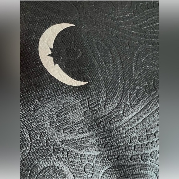 Zyia Paisley  print legging NWT size 16-18 light n tight Capri hi rise 20” - Picture 7 of 8